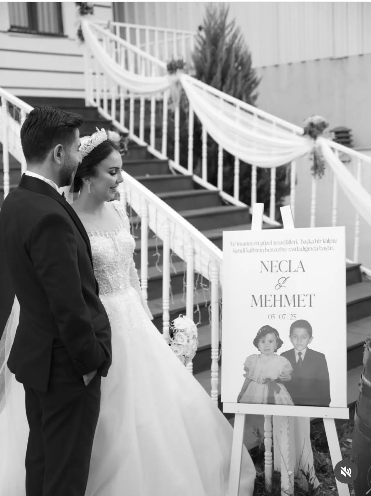 Tubi Event müşterisinin etkinliğinden kişiye özel karşılama panosu fotoğrafı