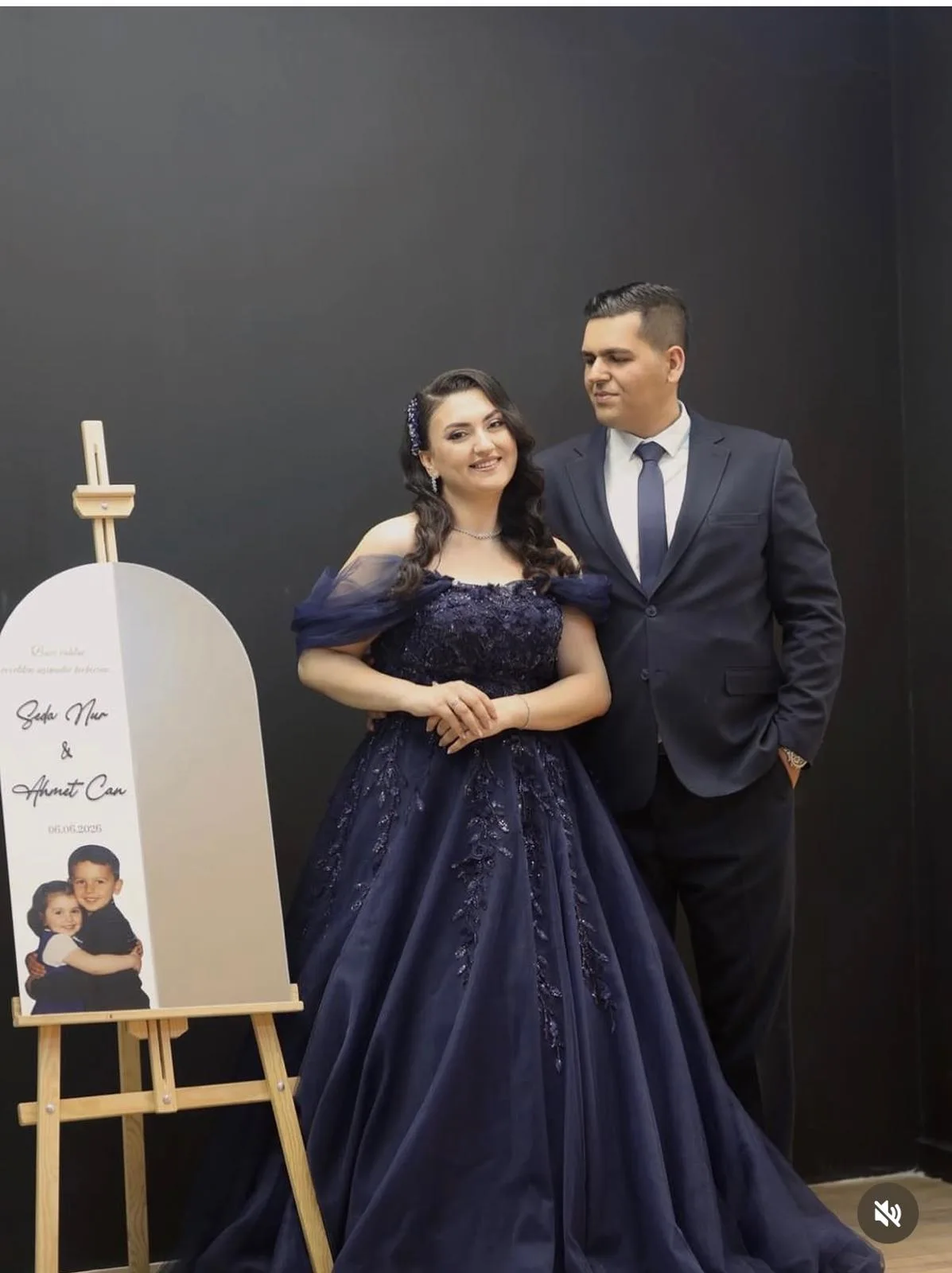 Tubi Event müşterisinin etkinliğinden kişiye özel karşılama panosu fotoğrafı