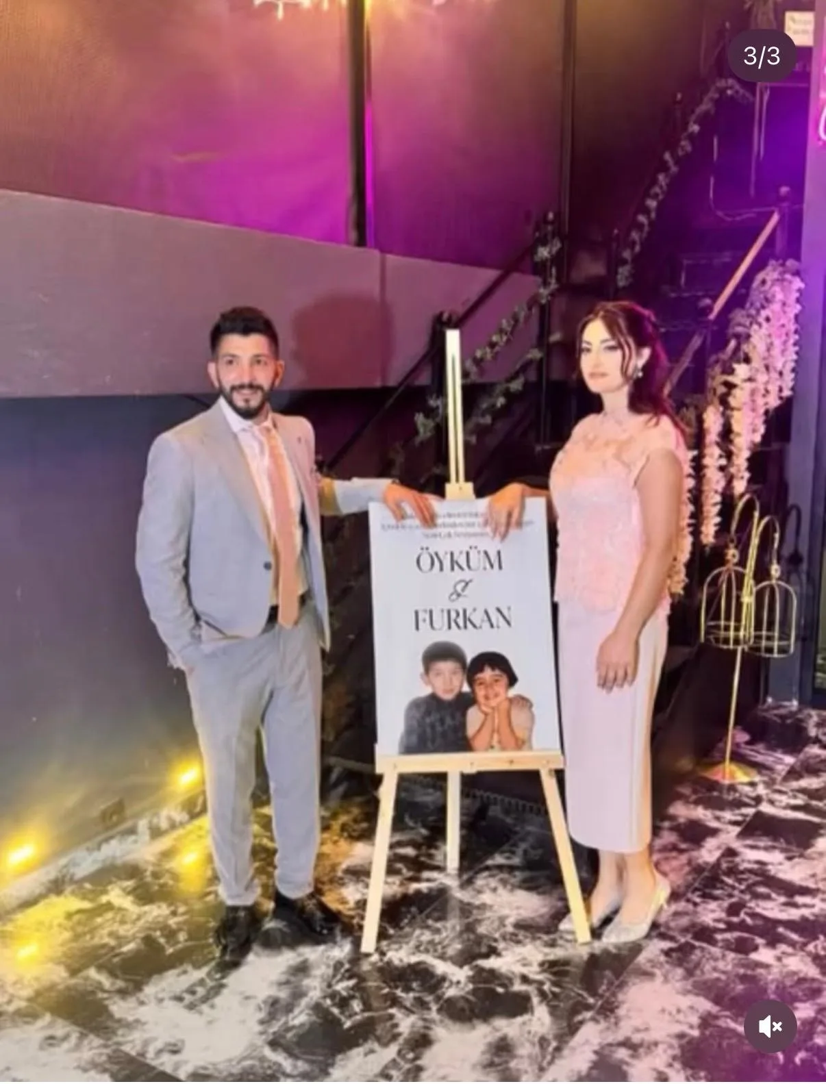 Tubi Event müşterisinin etkinliğinden kişiye özel karşılama panosu fotoğrafı